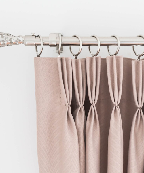 ม่านพับ (Roman Blinds)